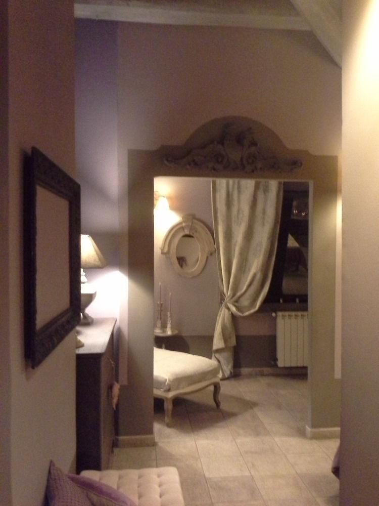 Residenza Teodorico Re B&B Viterbo Exterior foto